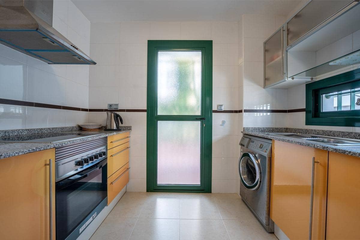 3 Zimmer Villa zu verkaufen in Dona Pepa mit Pool - 330.000 € (Ref: 9938372)
