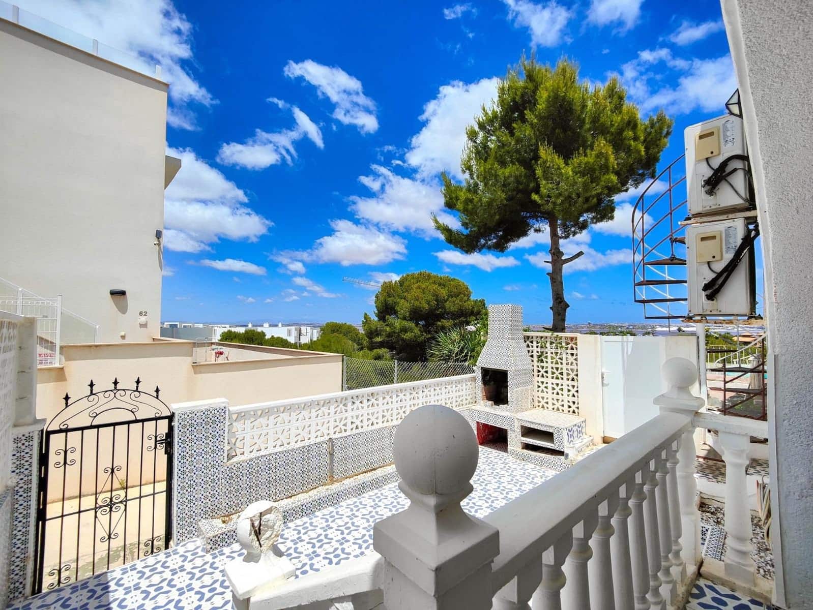 2 soveværelse Rækkehus til salg i Los Balcones med swimmingpool - € 129.990 (Ref: 9940339)