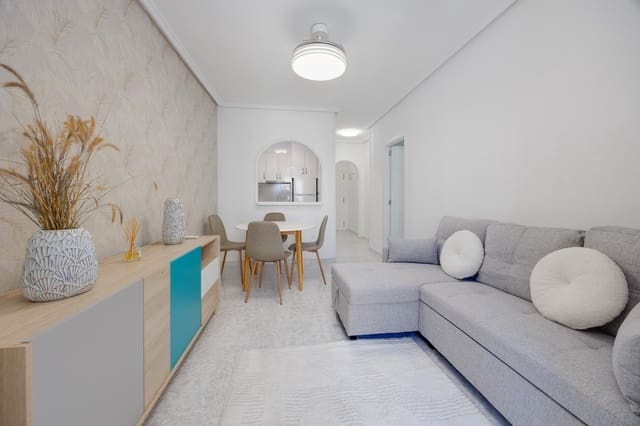 2 bedroom Apartment for sale in Avenida Habaneras - Curva de Palangre, Torrevieja with pool - € 155,000 (Ref: 9948103)