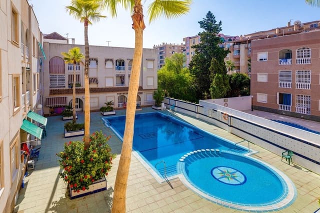 2 bedroom Apartment for sale in Avenida Habaneras - Curva de Palangre, Torrevieja with pool - € 155,000 (Ref: 9948103)
