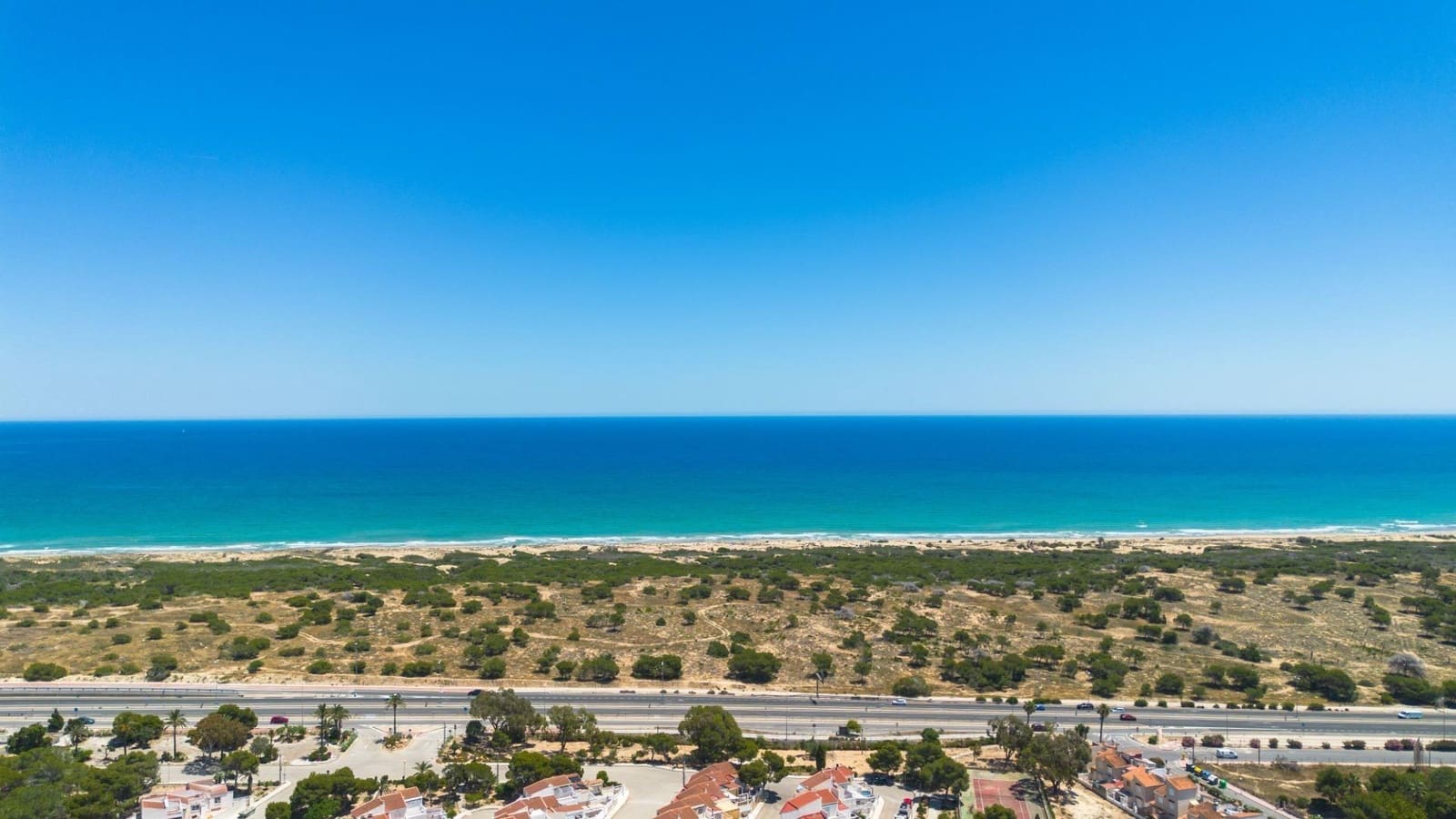 2 bedroom Bungalow for sale in Guardamar del Segura with pool - € 159,990 (Ref: 9948104)