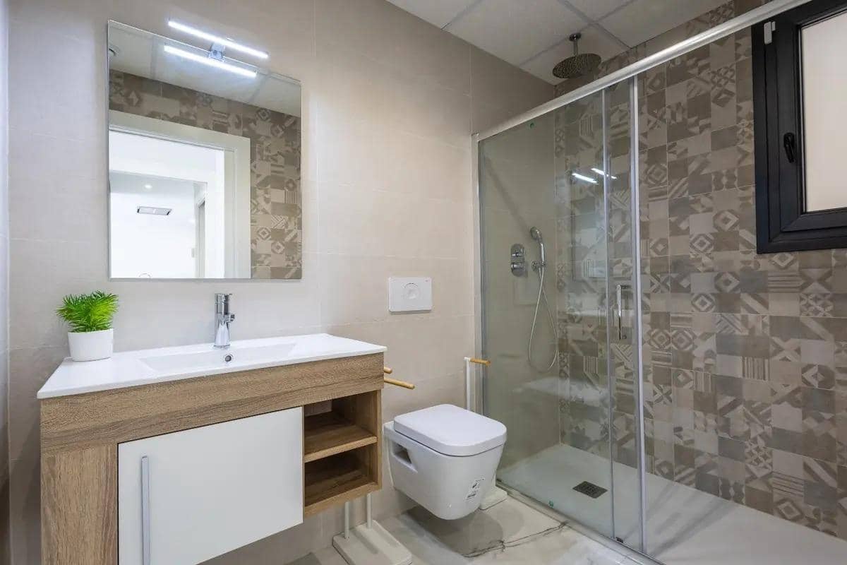 2 Zimmer Penthouse zu verkaufen in Orihuela Costa mit Pool - 489.000 € (Ref: 9948105)