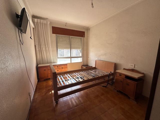 4 chambre Appartement à vendre à Torrevieja - 169 000 € (Ref: 9948106)