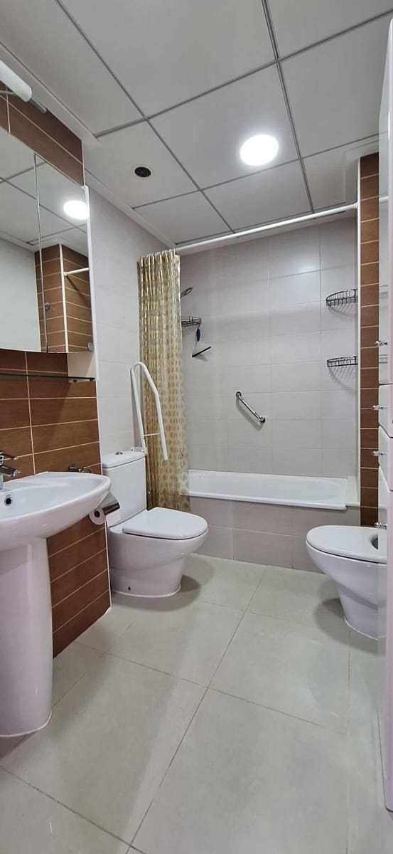2 chambre Penthouse à vendre à Torrevieja avec piscine garage - 239 000 € (Ref: 9949975)