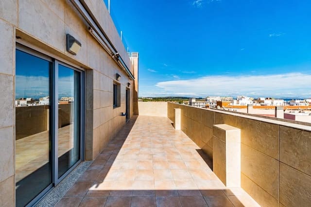2 bedroom Penthouse for sale in Torrevieja with pool garage - € 239,000 (Ref: 9949975)