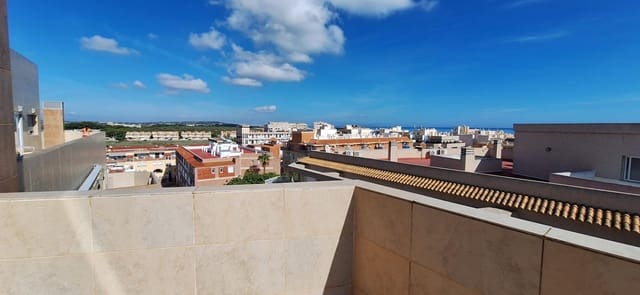 2 bedroom Penthouse for sale in Torrevieja with pool garage - € 239,000 (Ref: 9949975)