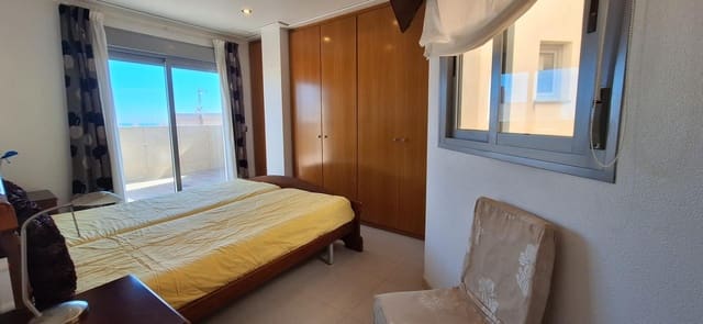 2 bedroom Penthouse for sale in Torrevieja with pool garage - € 239,000 (Ref: 9949975)