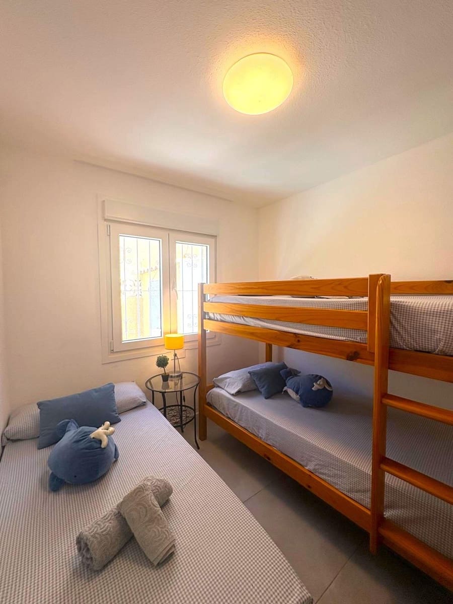2 camera da letto Villetta a Schiera in vendita in Torrevieja con piscina - 159.000 € (Rif: 9952785)