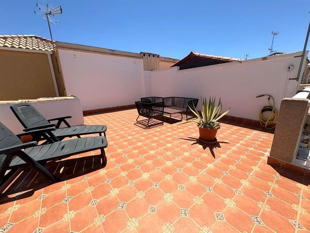 Adosado de 2 habitaciones en Torrevieja en venta con piscina - 159.000 € (Ref: 9952785)