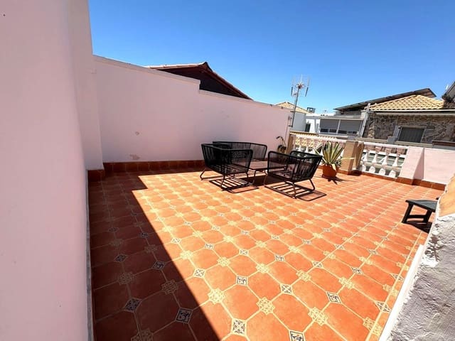 2 soveværelse Rækkehus til salg i Torrevieja med swimmingpool - € 159.000 (Ref: 9952785)