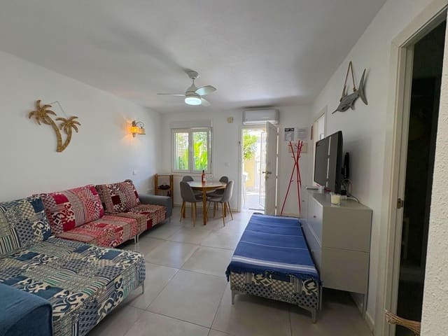 2 camera da letto Villetta a Schiera in vendita in Torrevieja con piscina - 157.990 € (Rif: 9952785)