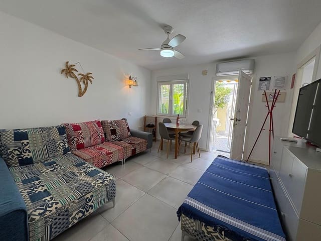 2 sovrum Radhus till salu i Torrevieja med pool - 157 000 € (Ref: 9952785)