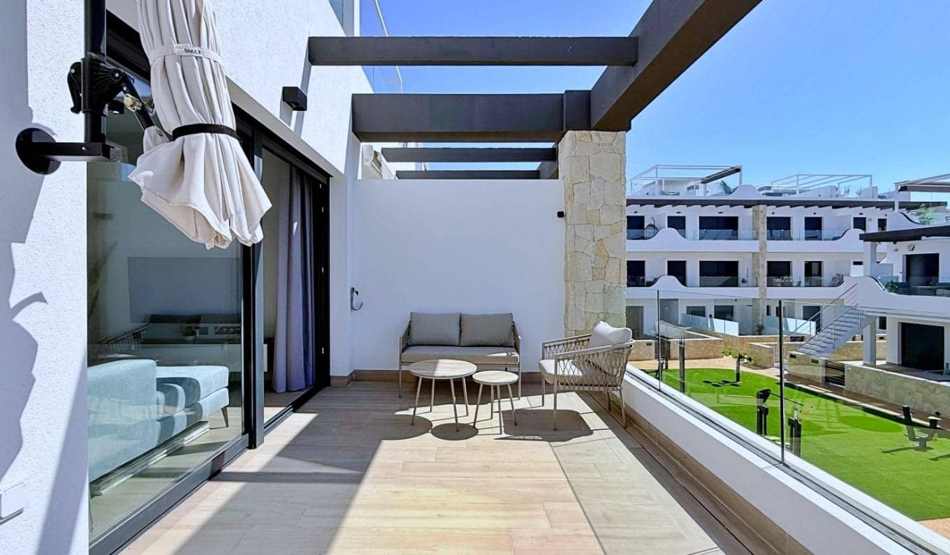 2 sovrum Bungalow till salu i Orihuela Costa med pool - 379 000 € (Ref: 9954388)