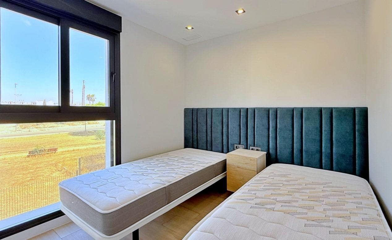 2 sovrum Bungalow till salu i Orihuela Costa med pool - 379 000 € (Ref: 9954388)