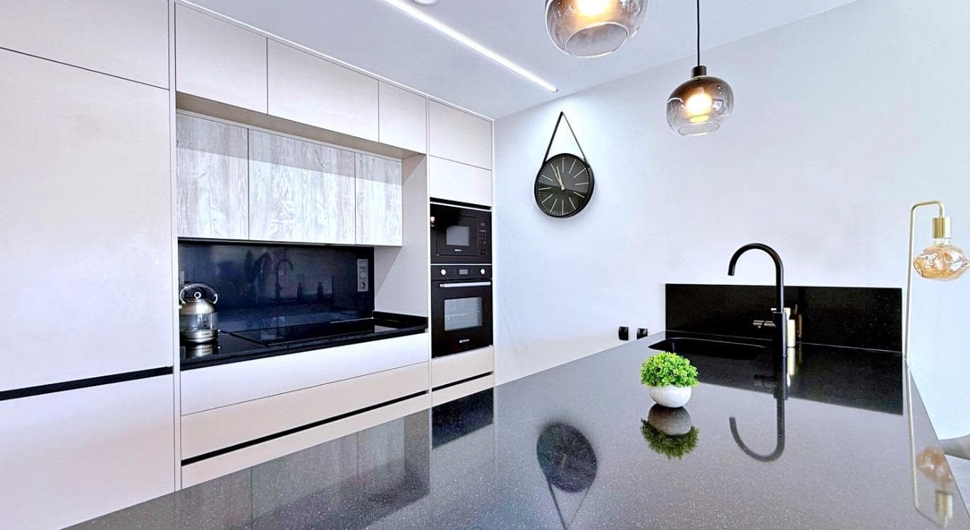 2 sovrum Bungalow till salu i Orihuela Costa med pool - 379 000 € (Ref: 9954388)