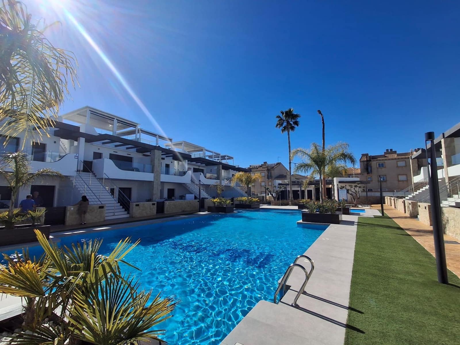 3 sypialnia Bungalow na sprzedaż w Orihuela Costa z basenem - 360 000 € (Ref: 9954389)