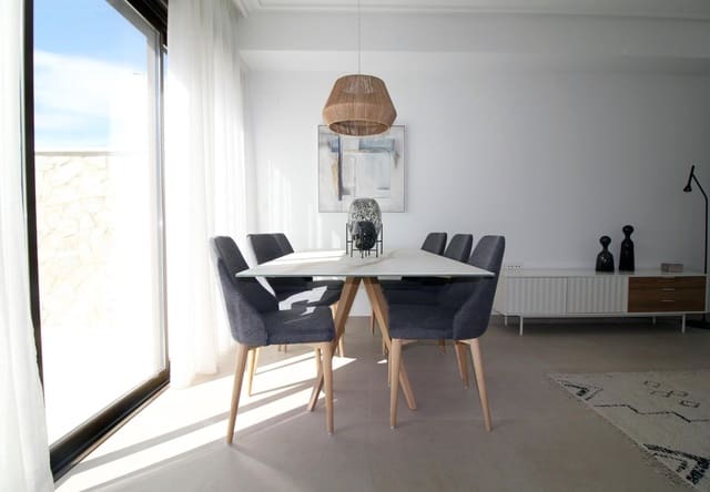 3 soverom Rekkehus til salgs i Pilar de la Horadada med svømmebasseng - € 354 900 (Ref: 9958125)