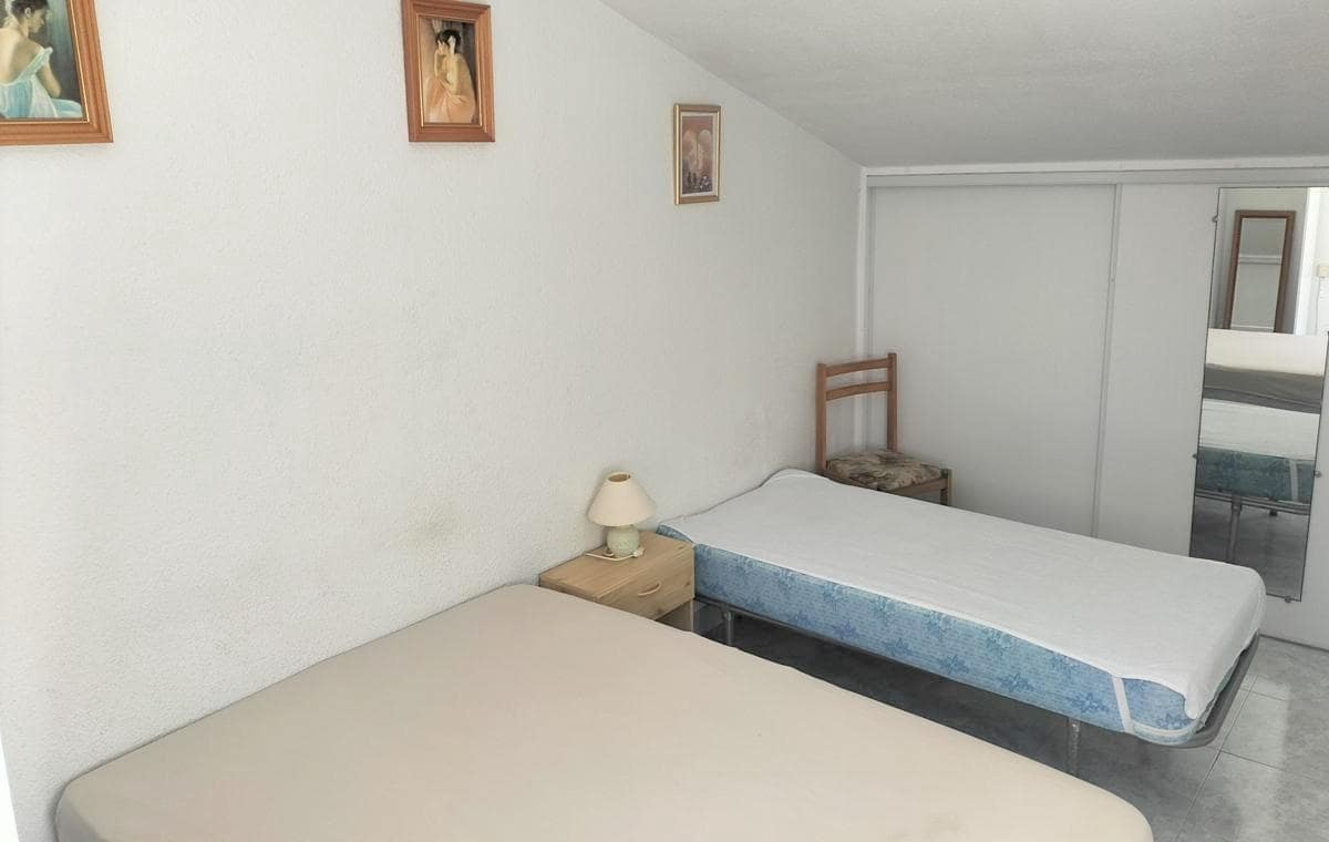 2 camera da letto Villetta a Schiera in vendita in Torrevieja - 125.000 € (Rif: 9973512)