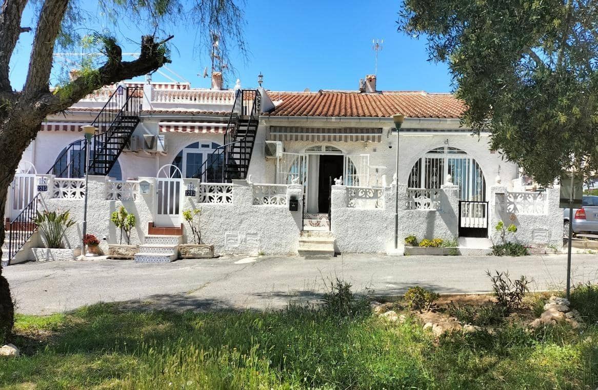 2 camera da letto Villetta a Schiera in vendita in Torrevieja - 125.000 € (Rif: 9973512)