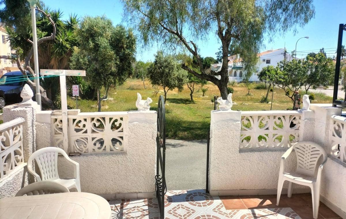 2 camera da letto Villetta a Schiera in vendita in Torrevieja - 125.000 € (Rif: 9973512)