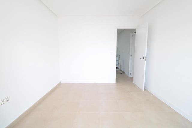 4 soverom Leilighet til salgs i Centro, Torrevieja - € 175 000 (Ref: 9983136)