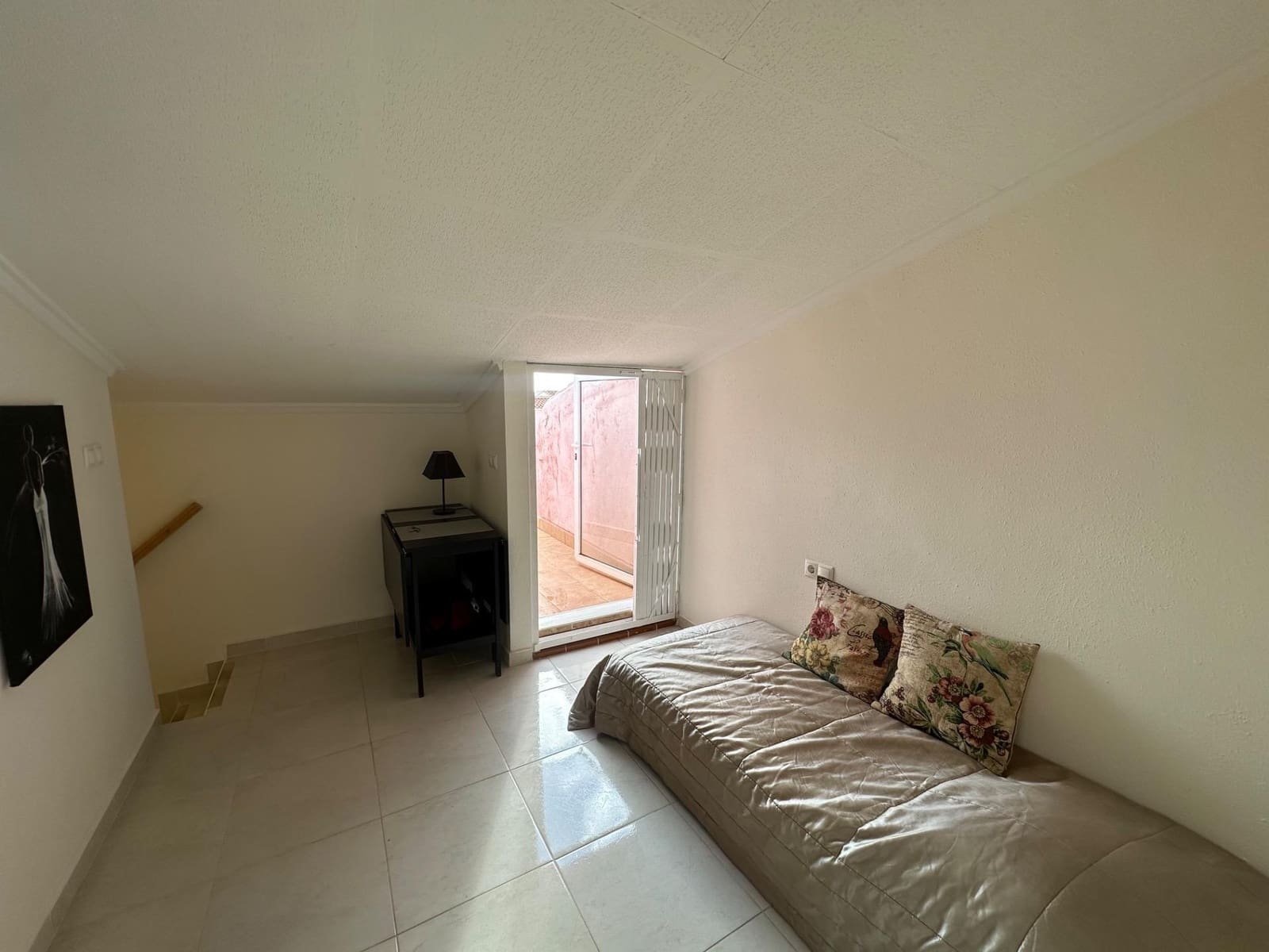 2 soverom Rekkehus til salgs i Torrevieja - € 145 000 (Ref: 9985122)