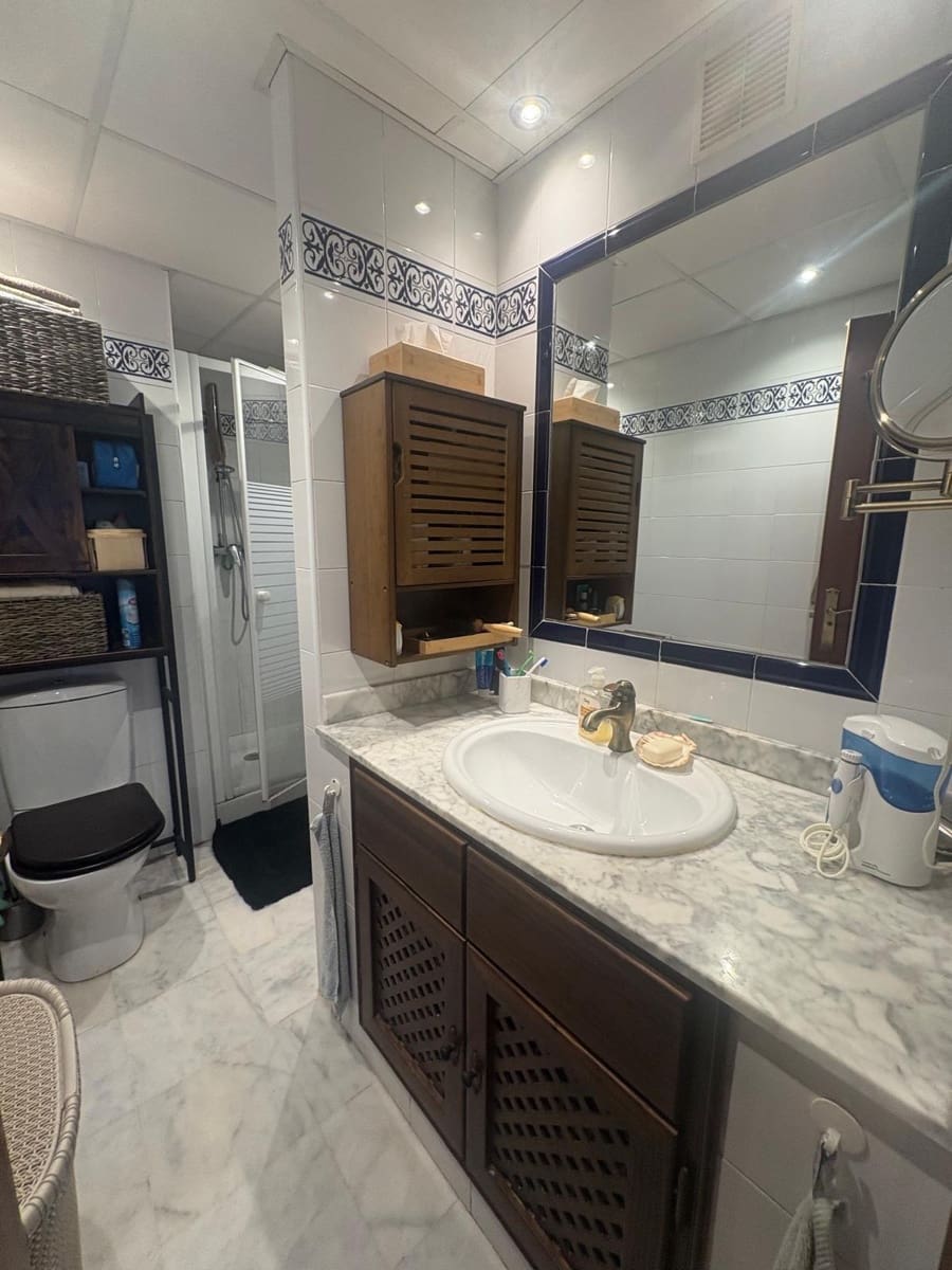 3 Zimmer Apartment zu verkaufen in Torrevieja mit Pool - 329.000 € (Ref: 9994404)