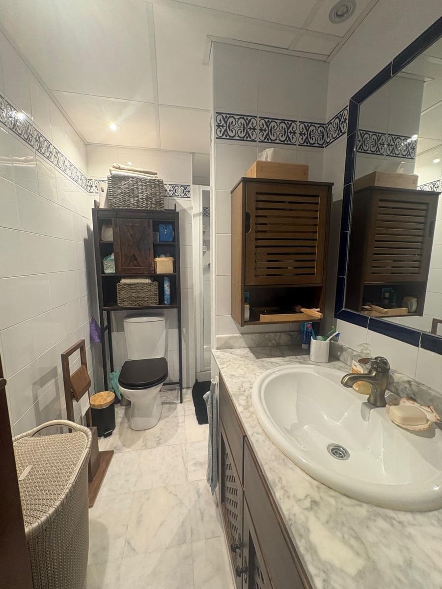 3 Zimmer Apartment zu verkaufen in Torrevieja mit Pool - 329.000 € (Ref: 9994404)
