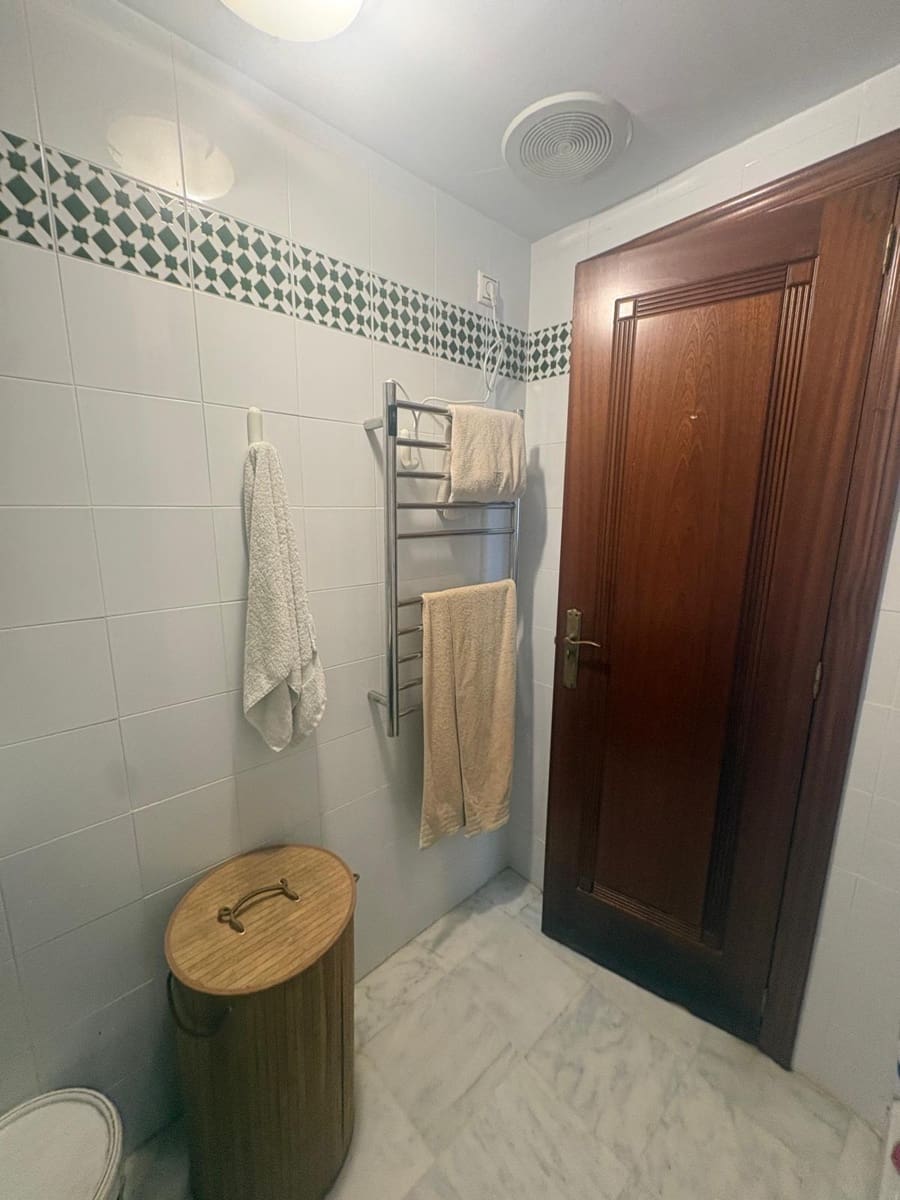 3 Zimmer Apartment zu verkaufen in Torrevieja mit Pool - 329.000 € (Ref: 9994404)