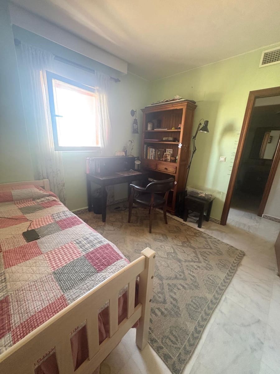 3 Zimmer Apartment zu verkaufen in Torrevieja mit Pool - 329.000 € (Ref: 9994404)