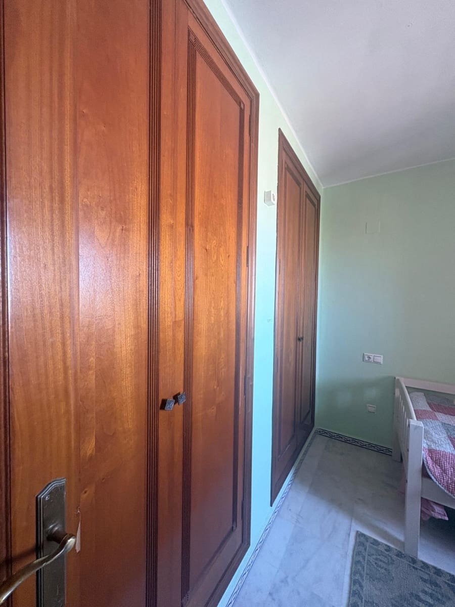 3 Zimmer Apartment zu verkaufen in Torrevieja mit Pool - 329.000 € (Ref: 9994404)