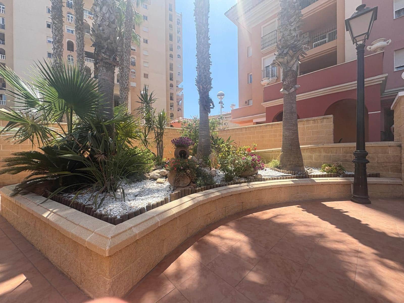 3 Zimmer Apartment zu verkaufen in Torrevieja mit Pool - 329.000 € (Ref: 9994404)