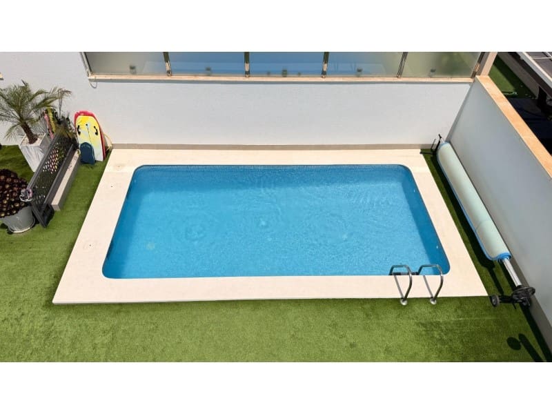 5 soveværelse Villa til salg i Torrevieja med swimmingpool - € 558.900 (Ref: 10000149)