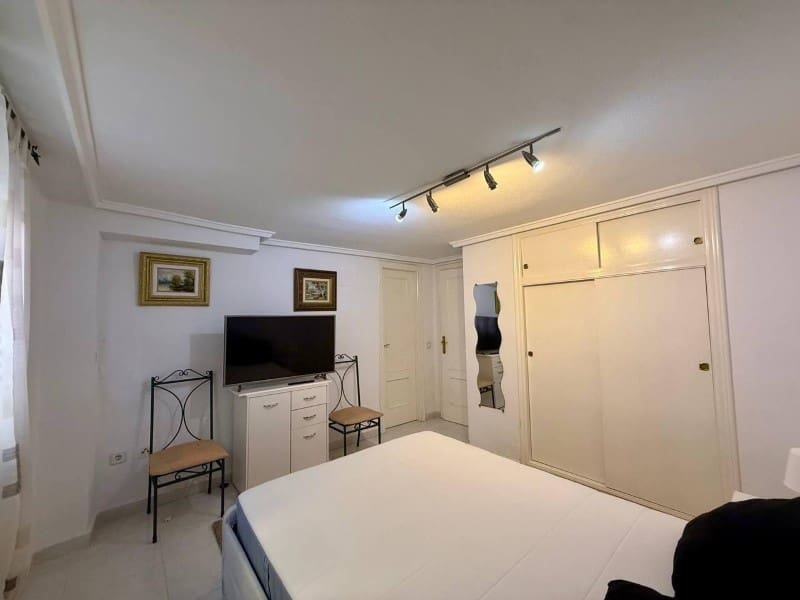 4 sypialnia Willa na sprzedaż w Orihuela Costa z garażem - 359 000 € (Ref: 10000150)
