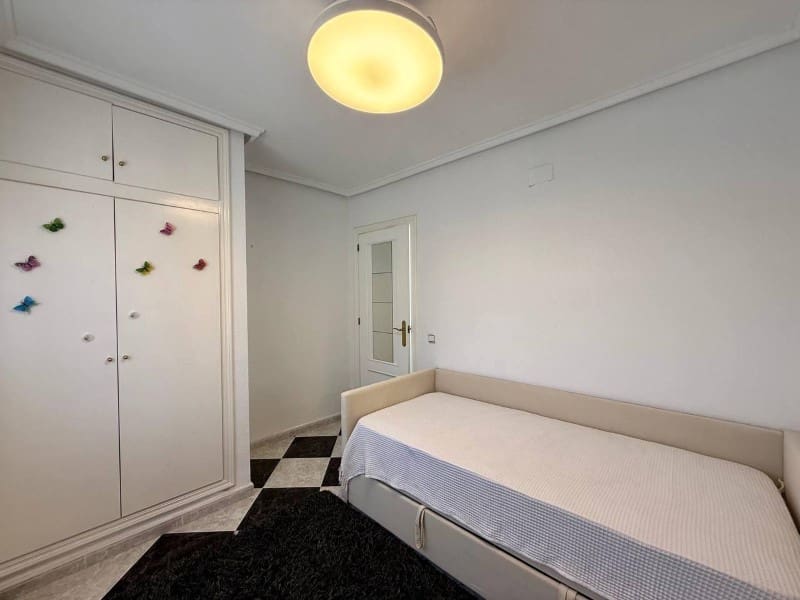 4 sypialnia Willa na sprzedaż w Orihuela Costa z garażem - 359 000 € (Ref: 10000150)