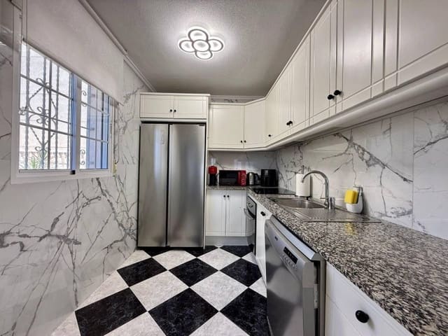 4 sypialnia Willa na sprzedaż w Los Balcones - Los Altos, Orihuela z garażem - 359 000 € (Ref: 10000150)