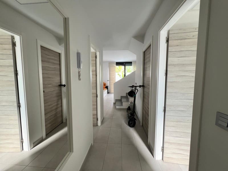 3 Zimmer Villa zu verkaufen in Orihuela Costa mit Pool - 395.000 € (Ref: 10000152)