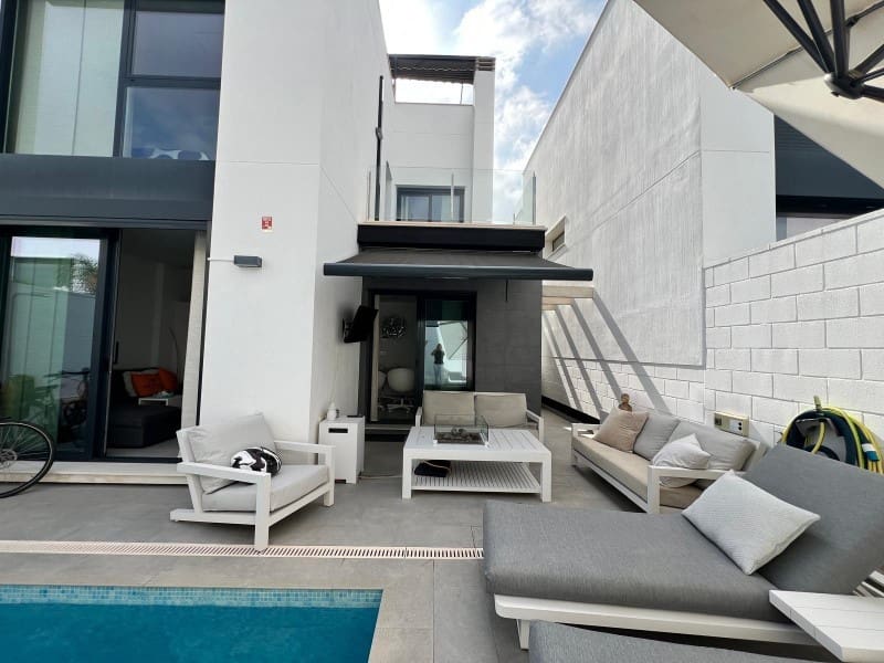 3 Zimmer Villa zu verkaufen in Orihuela Costa mit Pool - 395.000 € (Ref: 10000152)