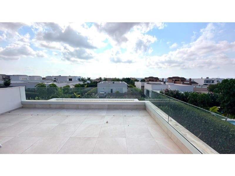 4 soverom Villa til salgs i Los Montesinos med svømmebasseng - € 595 000 (Ref: 10000153)