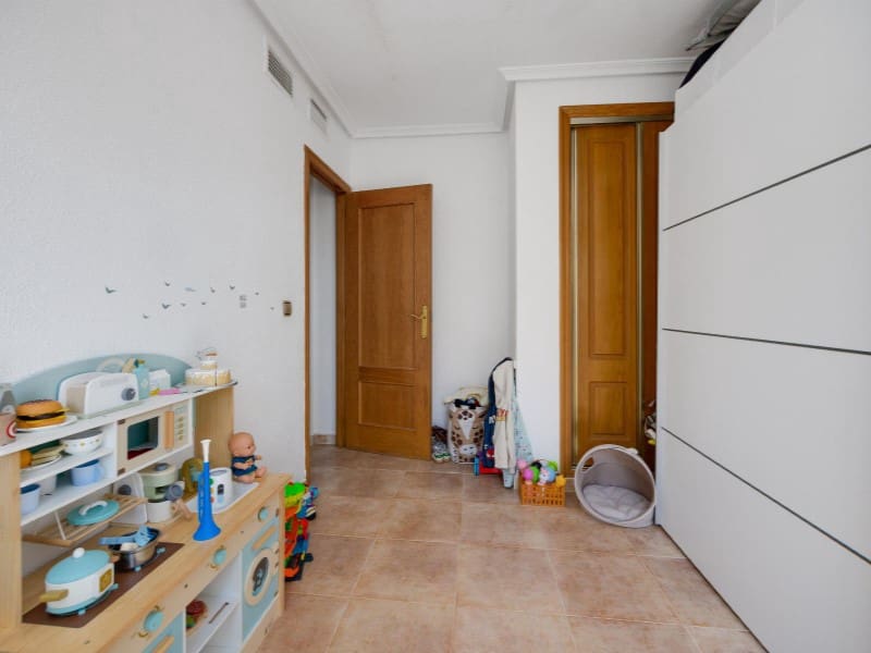 3 soverom Villa til salgs i San Fulgencio med svømmebasseng garasje - € 399 000 (Ref: 10000154)