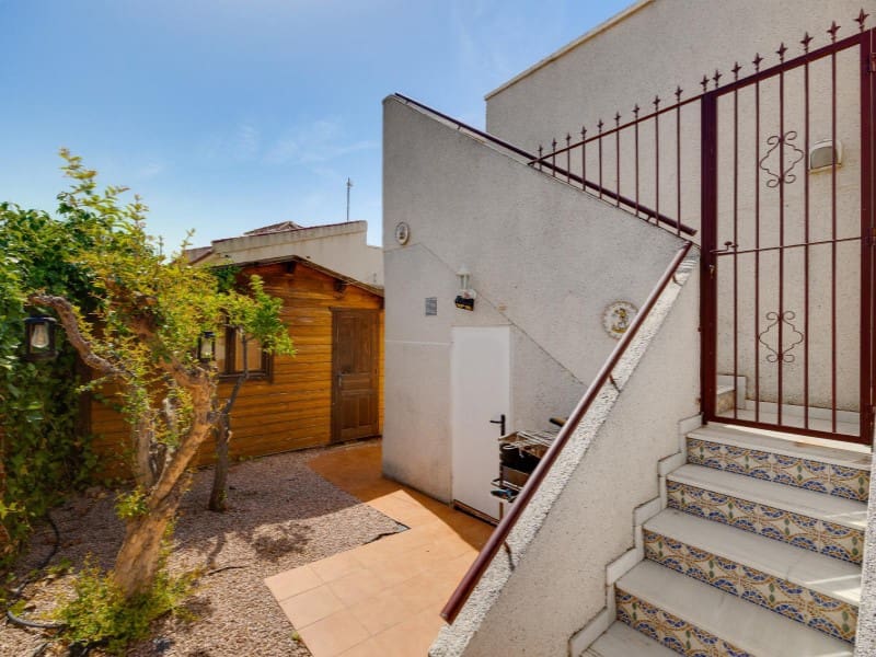 3 soverom Villa til salgs i San Fulgencio med svømmebasseng garasje - € 399 000 (Ref: 10000154)