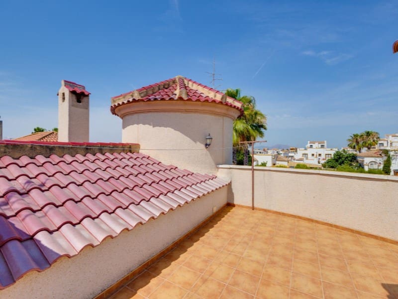 3 soverom Villa til salgs i San Fulgencio med svømmebasseng garasje - € 399 000 (Ref: 10000154)