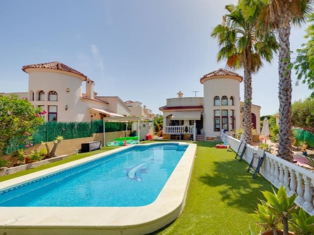 3 soverom Villa til salgs i San Fulgencio med svømmebasseng garasje - € 399 000 (Ref: 10000154)
