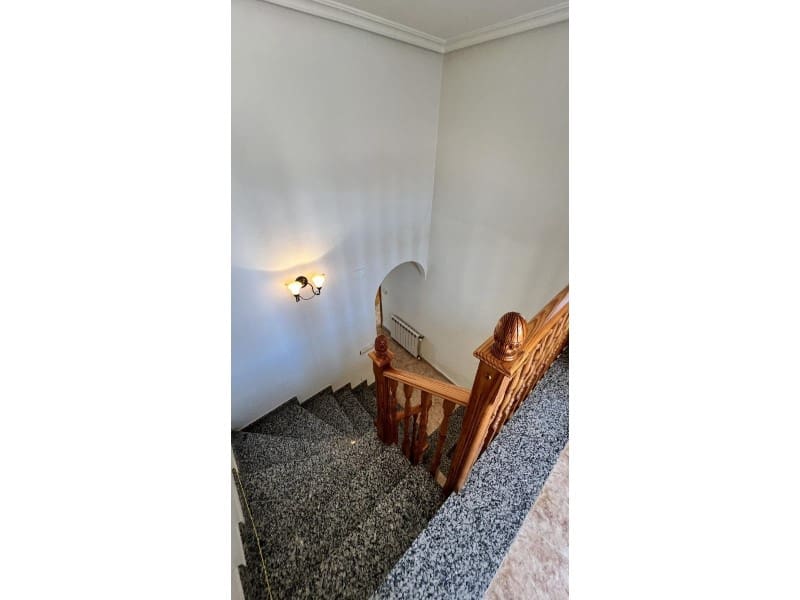 3 soveværelse Villa til salg i Aguas Nuevas med swimmingpool - € 425.000 (Ref: 10000156)