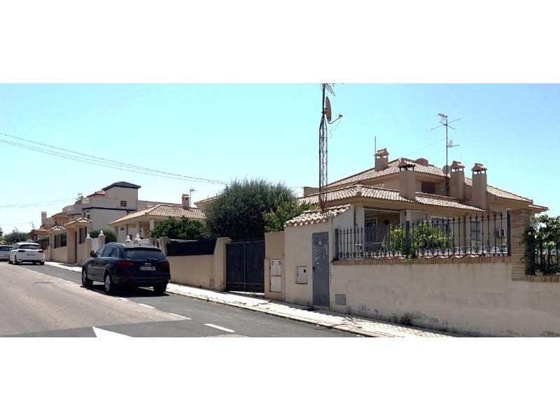 3 soveværelse Villa til salg i Aguas Nuevas med swimmingpool - € 425.000 (Ref: 10000156)