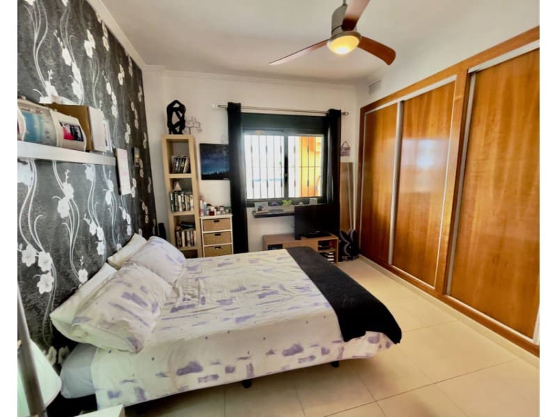 4 sypialnia Willa na sprzedaż w Ciudad Quesada - 470 000 € (Ref: 10000159)