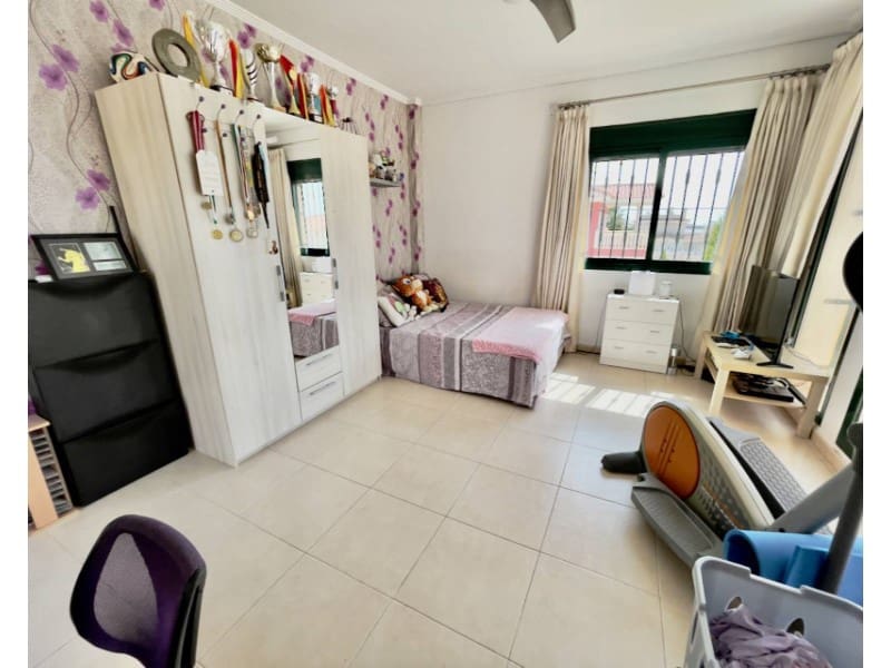 4 sypialnia Willa na sprzedaż w Ciudad Quesada - 470 000 € (Ref: 10000159)