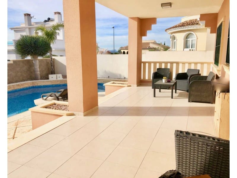 4 sypialnia Willa na sprzedaż w Ciudad Quesada - 470 000 € (Ref: 10000159)