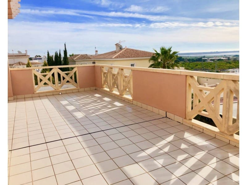 4 sypialnia Willa na sprzedaż w Ciudad Quesada - 470 000 € (Ref: 10000159)