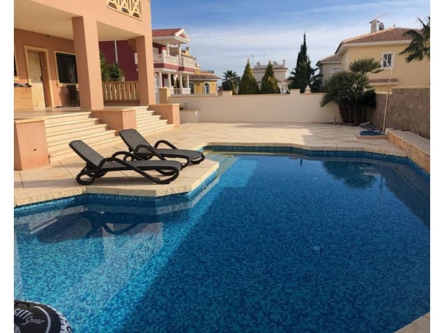 4 sypialnia Willa na sprzedaż w Ciudad Quesada, Rojales - 470 000 € (Ref: 10000159)
